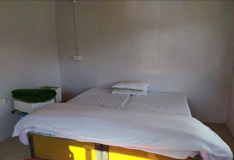 בית מלון כפרי The Snow City