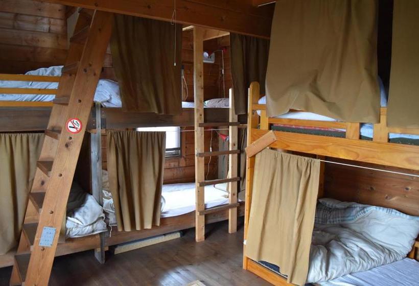 פנסיון Guesthouse Arugamama