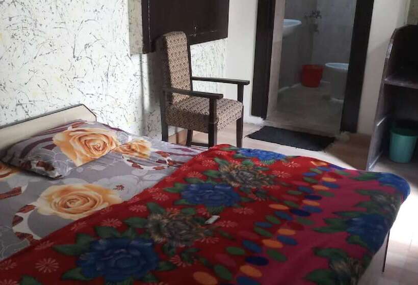 هتل Goroomgo Sai Palace Agra