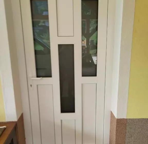 پانسیون Apartment Jalen