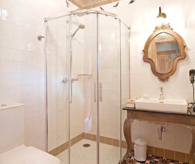 בית מלון כפרי Via Avis