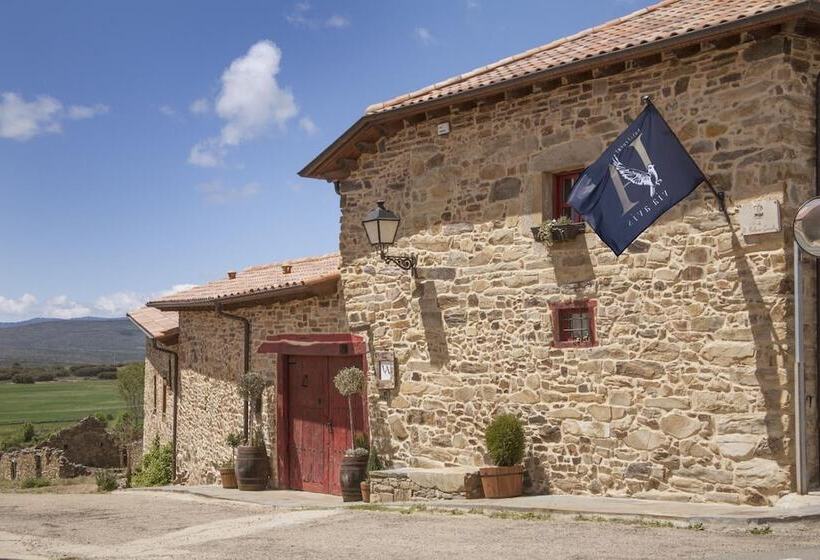 בית מלון כפרי Via Avis