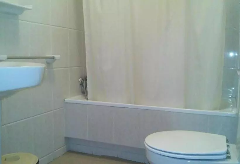 ペンション Pazo Pias P