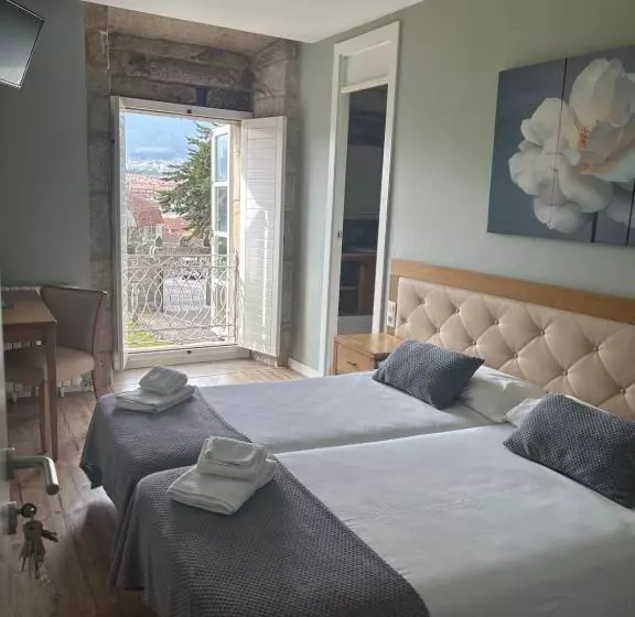 ペンション Pazo Pias P