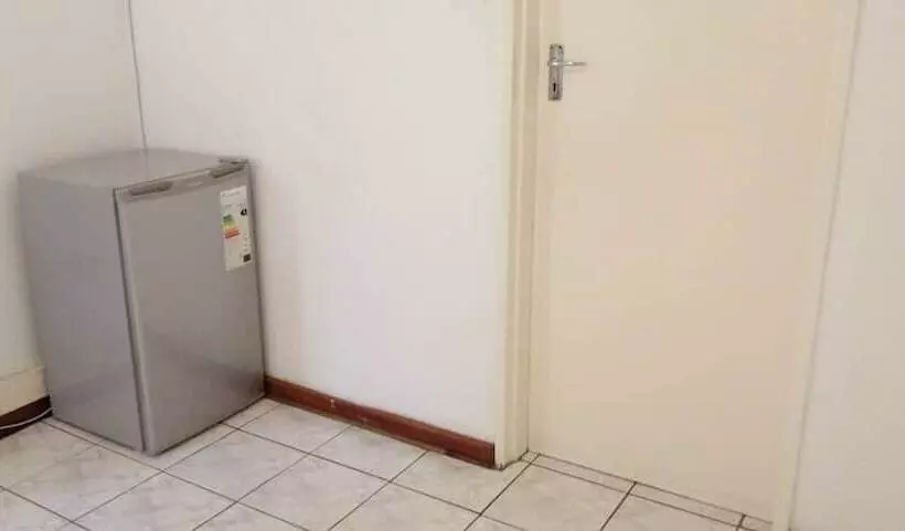 پانسیون Emperor S Inn