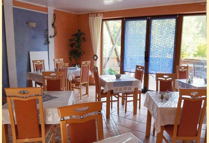 Bed and Breakfast Gästehaus Claudia