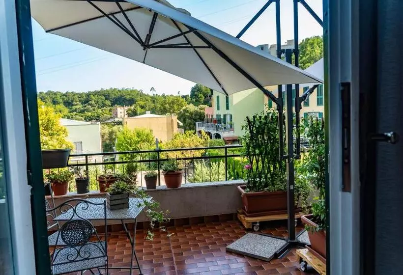 ペンション Tui Beds