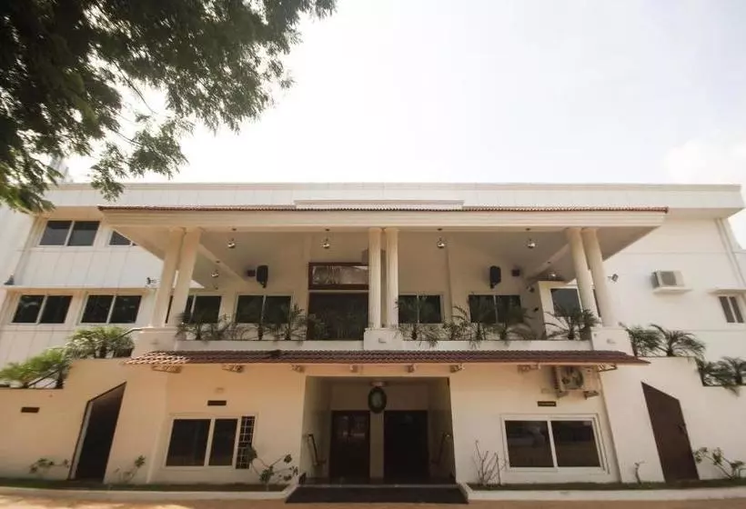 Hotelli Oyo 67806 Sree Laxmi Vilas