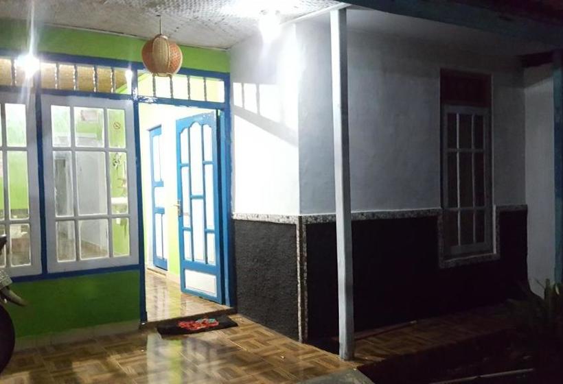 Aamiaismajoitus (B&B) Ijen Crater Climb Base Camp