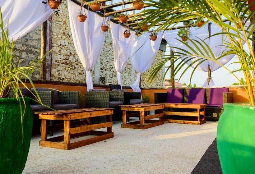 בית מלון כפרי Dafu Boutique  Stonetown