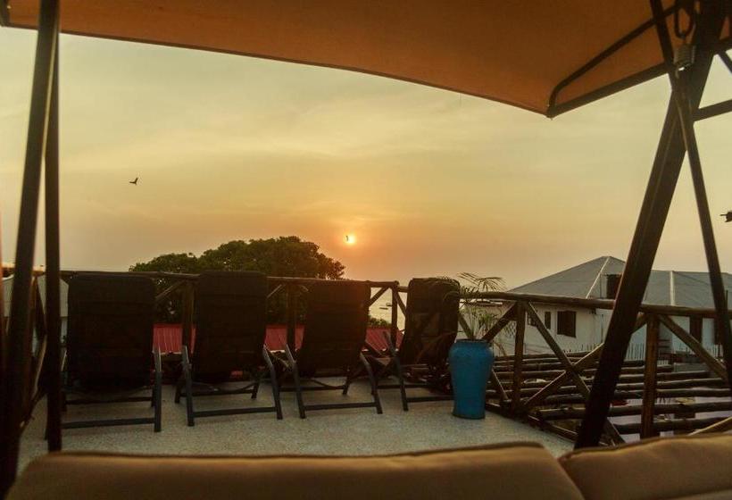 בית מלון כפרי Dafu Boutique  Stonetown