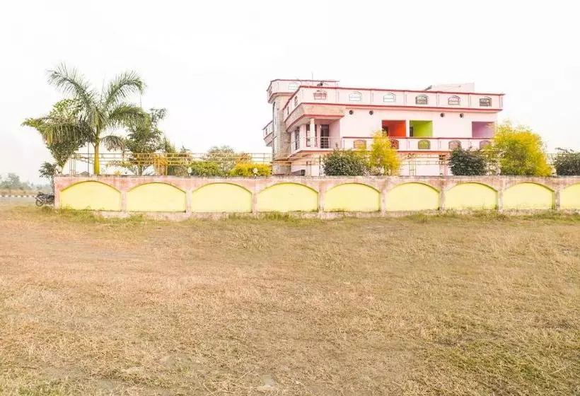 هتل Spot On 67268 Preemdeep Lagan Garden &