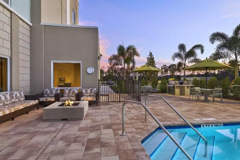 ホテル Towneplace Suites By Marriott Naples
