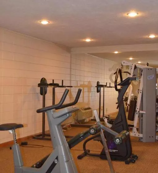 בית מלון כפרי Cottonwood Suites Boise Riverside Downtown