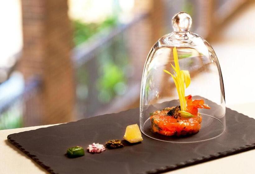 Courtland Grand Hotel, Trademark Collection by Wyndham Former Sheraton Atlanta