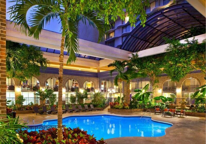 Courtland Grand Hotel, Trademark Collection by Wyndham Former Sheraton Atlanta