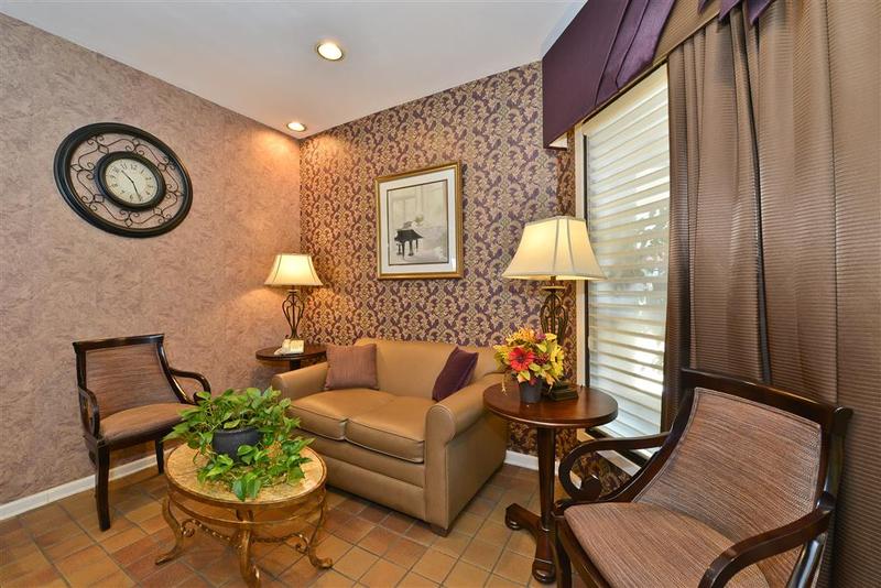 فندق Harrisonburg Inn