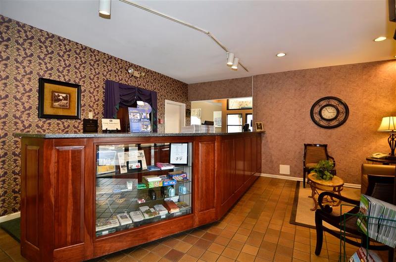 فندق Harrisonburg Inn