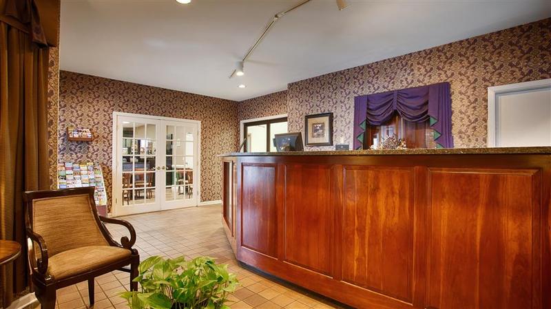 فندق Harrisonburg Inn