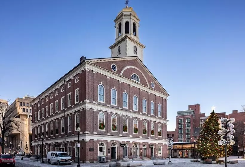 Otel Indigo Boston Garden, An Ihg