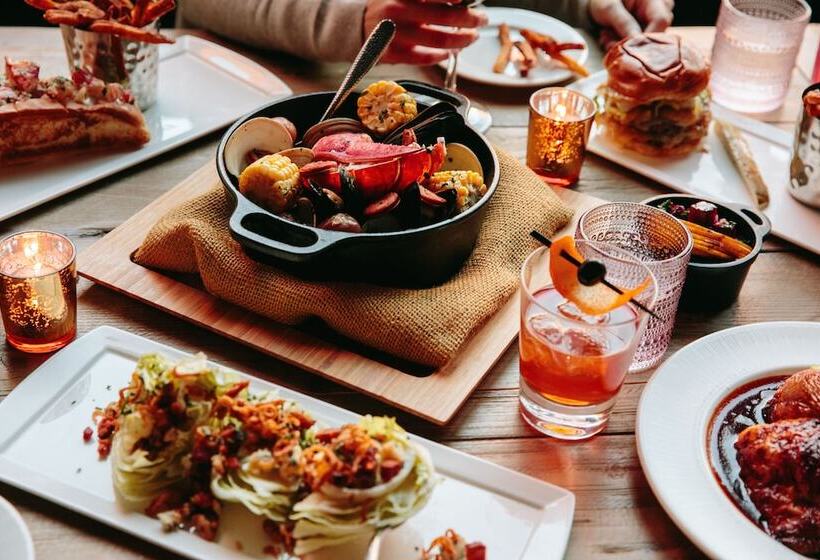 هتل Indigo Boston Garden, An Ihg