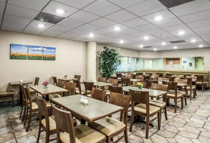 Quality Inn & Suites Hotel Seattle Center