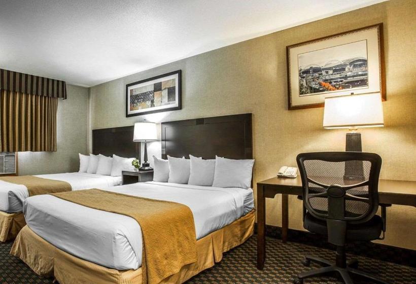 Quality Inn & Suites Hotel Seattle Center
