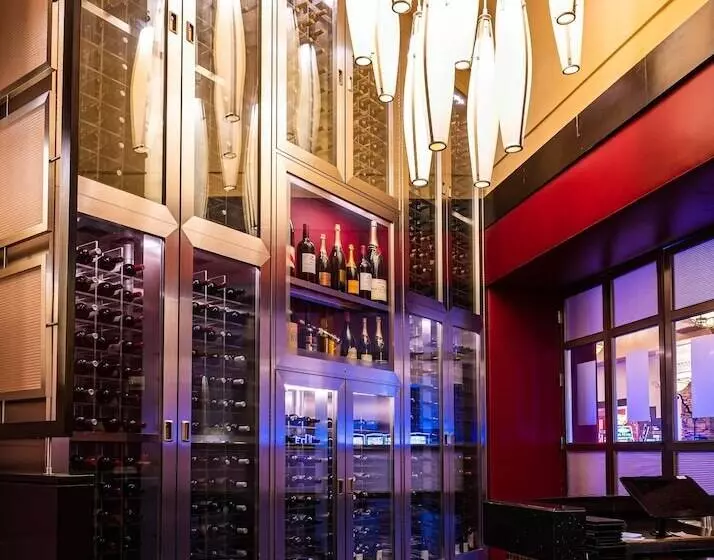 Santa Fe Station Hotel & Casino