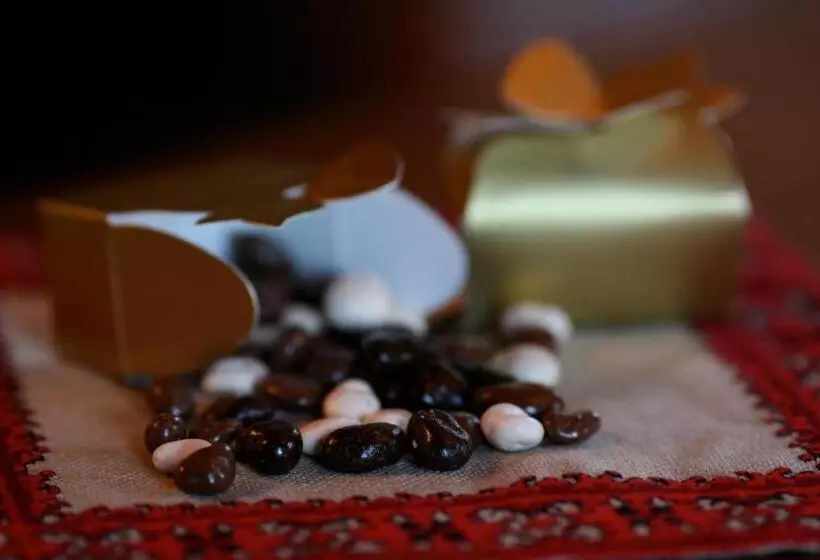 فندق Seven Sea Street Inn