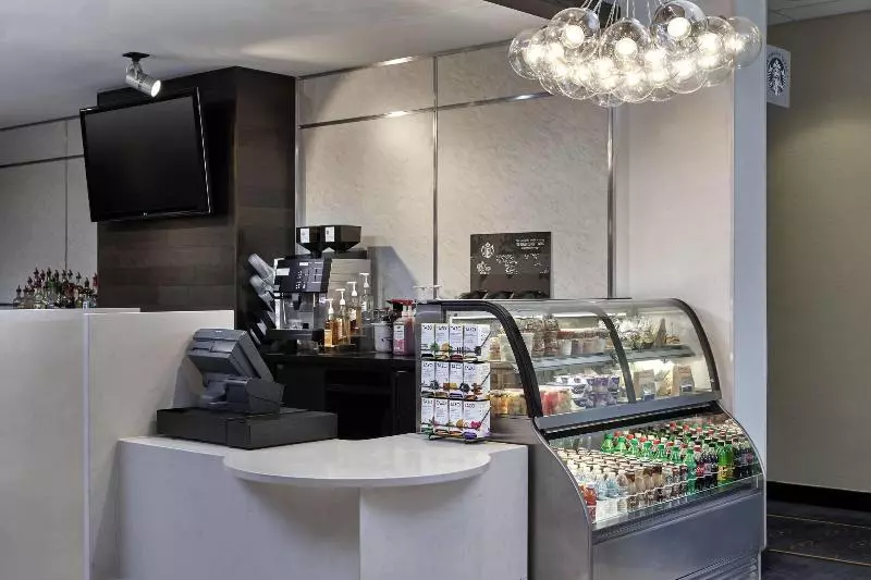 호텔 Sheraton Milwaukee Brookfield