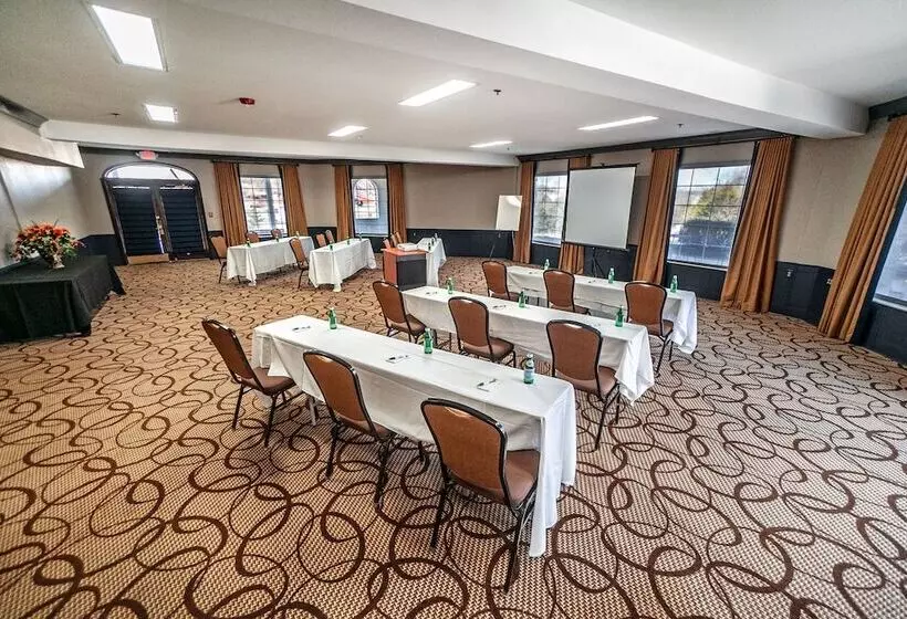 The Stone Castle Hotel & Conference Center