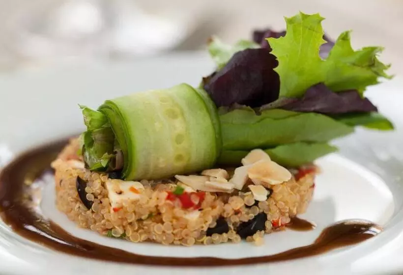 Aamiaismajoitus (B&B) Inn At Warner Hall