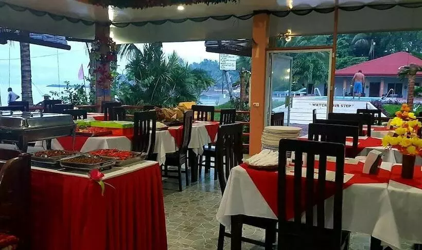 Dreamland Beach Resort