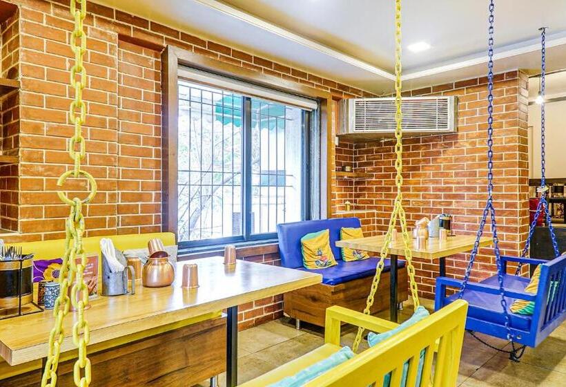 Fabhotel Gravity Inn Nr Jupiter Hospital