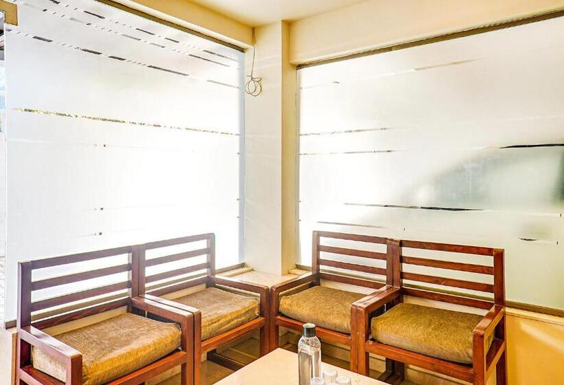 Fabhotel Gravity Inn Nr Jupiter Hospital