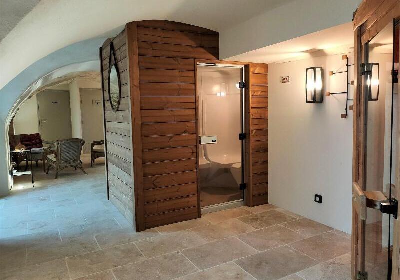 ホテル Le Nesk Ventoux