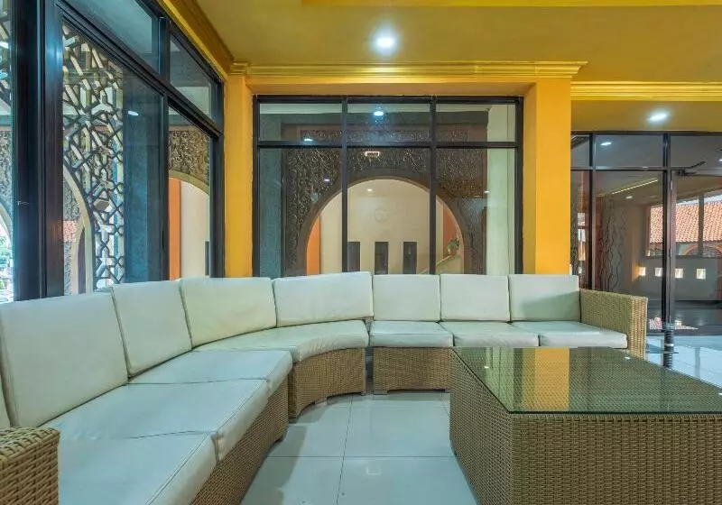 ホテル Oyo 2100 At Taqwa Guest House Syariah