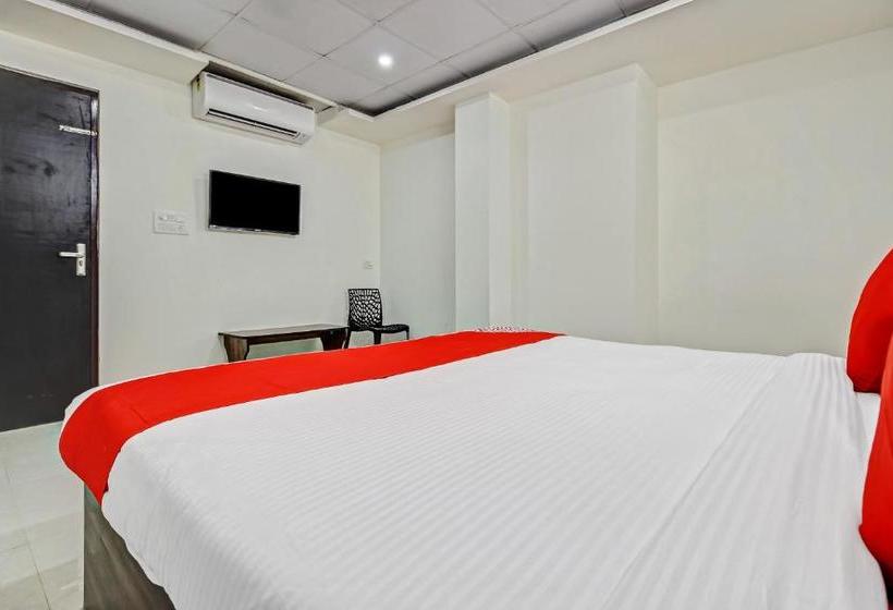 酒店 Oyo 47798 Flora Enclave