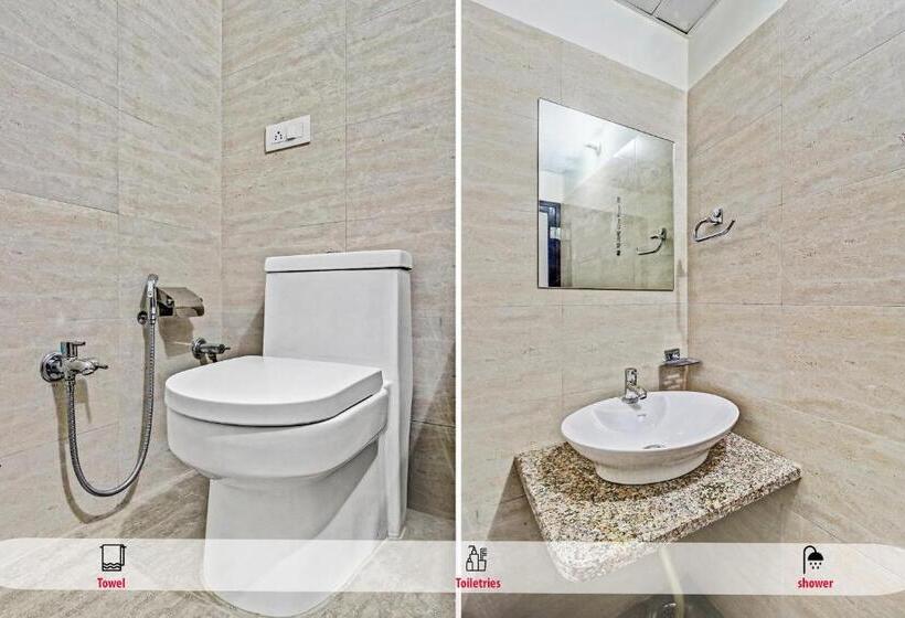 酒店 Oyo 47798 Flora Enclave