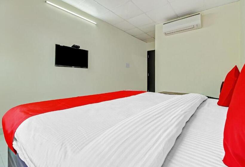 酒店 Oyo 47798 Flora Enclave