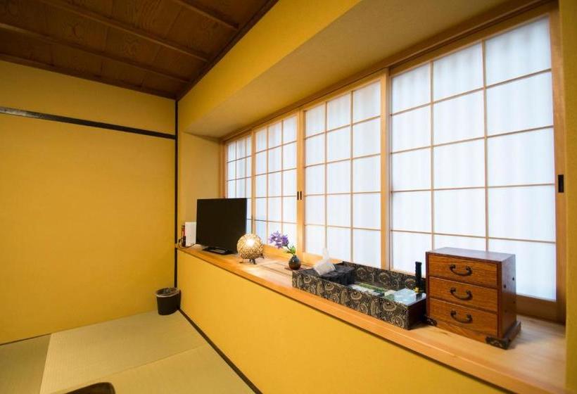 Kyoto Miruzu Ruri Ann