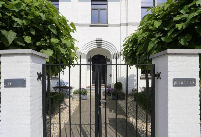 A Bascule Bed And Breakfast Maastricht