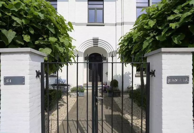 A Bascule Bed And Breakfast Maastricht