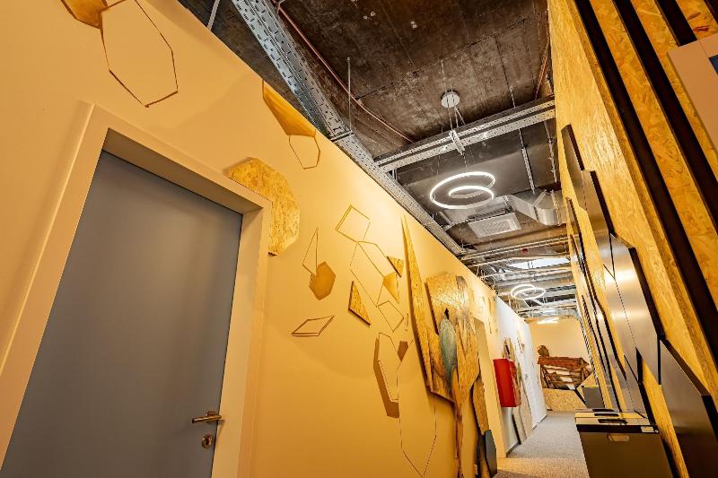 هتل کپسول Ibis Styles Ljubljana The Fuzzy Log