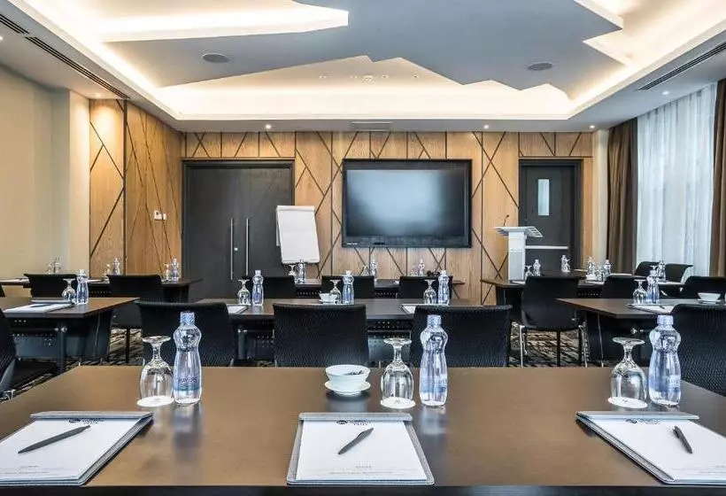 Hotelli Best Western Plus Westlands