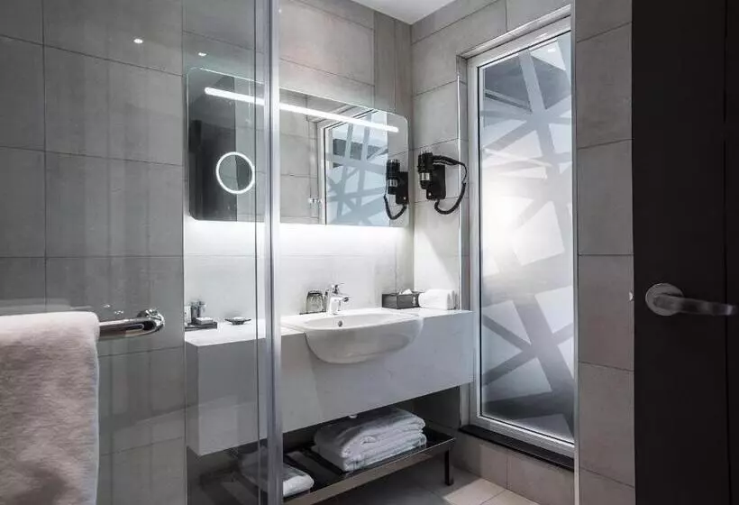 Hotelli Best Western Plus Westlands
