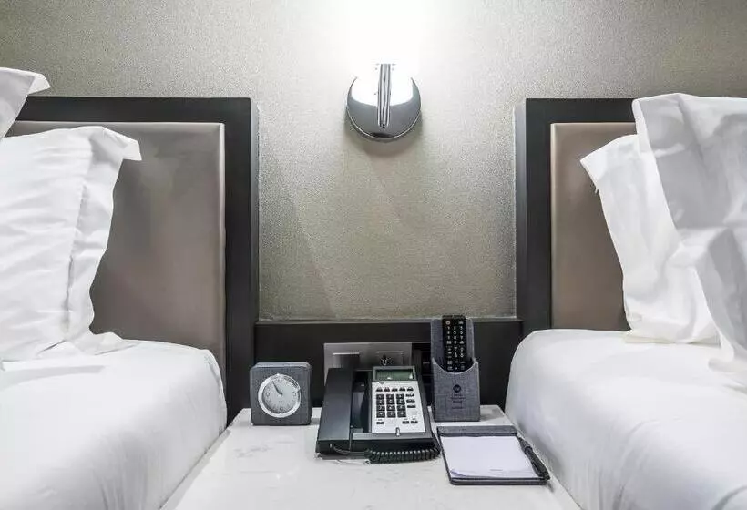 Hotelli Best Western Plus Westlands