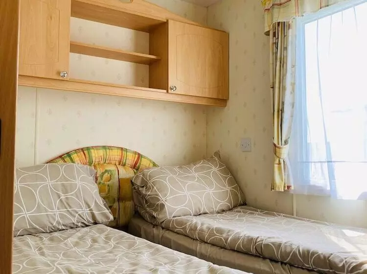 Hotelli Golden Sands Caravan Hire