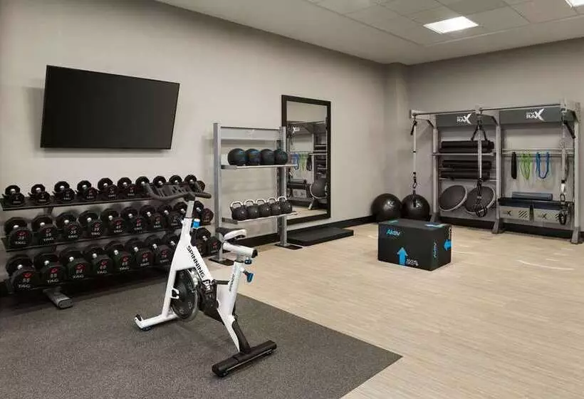 ホテル Hilton Garden Inn Milwaukee Brookfield Conference Center, Wi