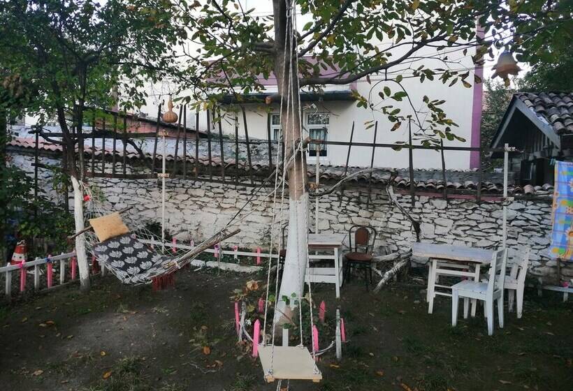 ホテル Mutaflar Konagi